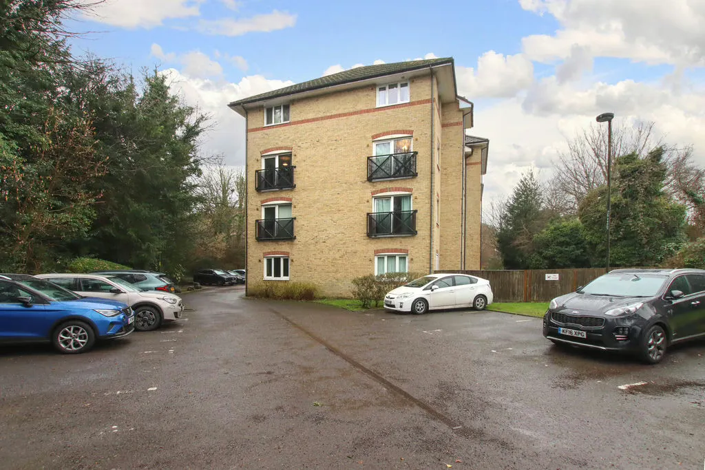 Malin Court Hardings Close, Hemel Hempstead, Hertfordshire, HP3 9AQ, photo 10