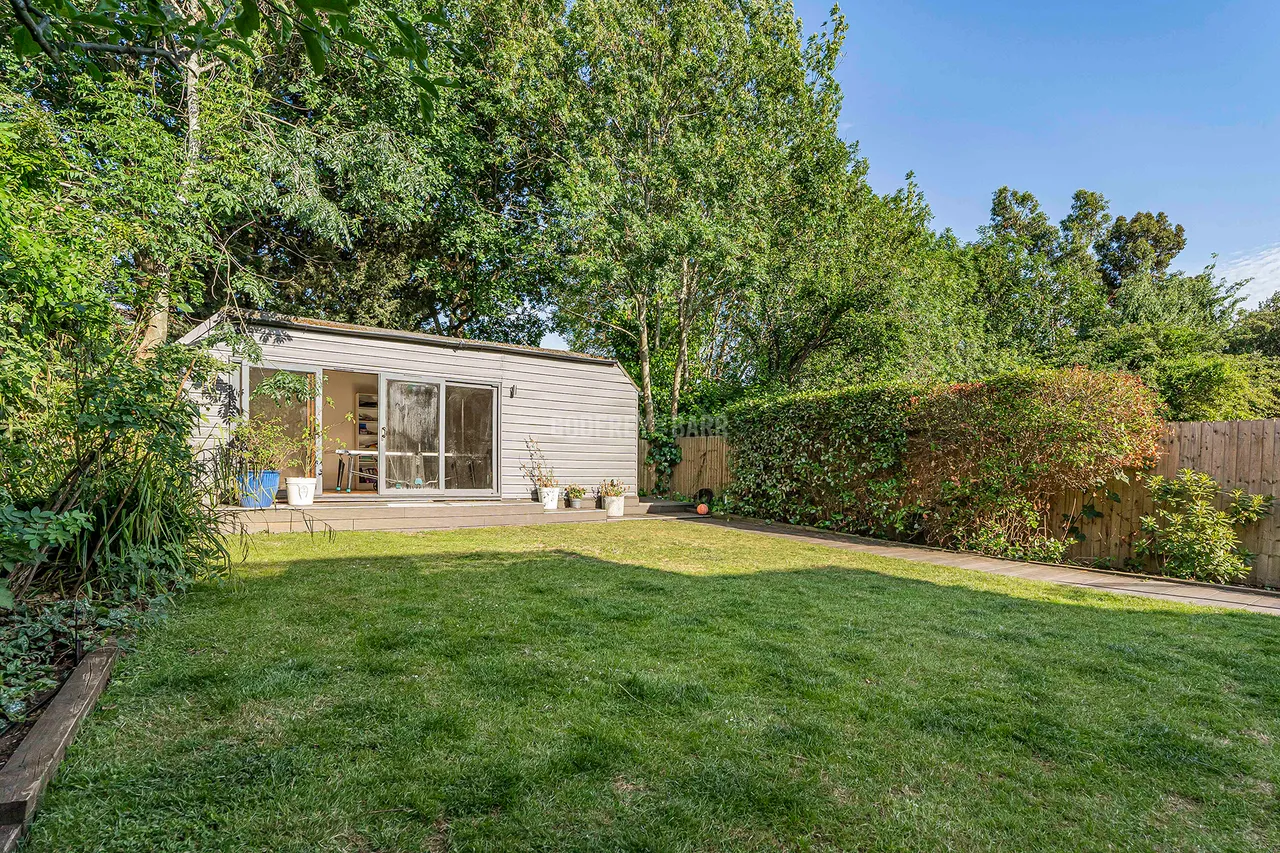 Connaught Drive, Hampstead Garden Suburb, NW11, photo 24