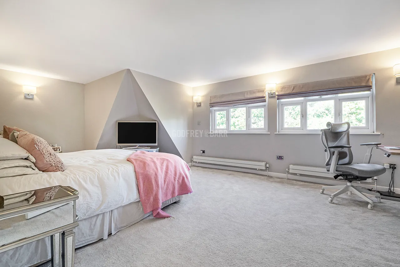 Connaught Drive, Hampstead Garden Suburb, NW11, photo 15