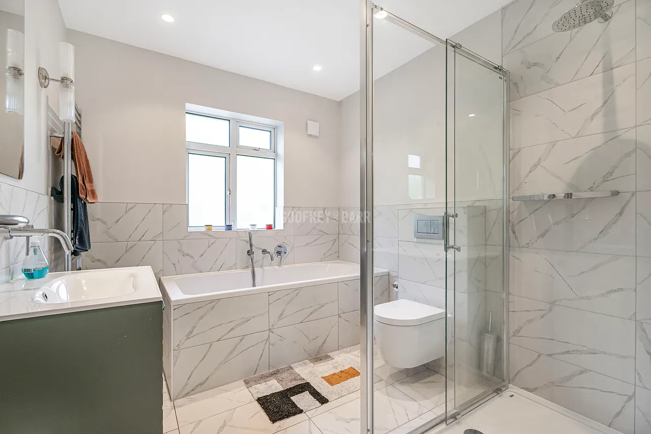 Connaught Drive, Hampstead Garden Suburb, NW11, photo 20