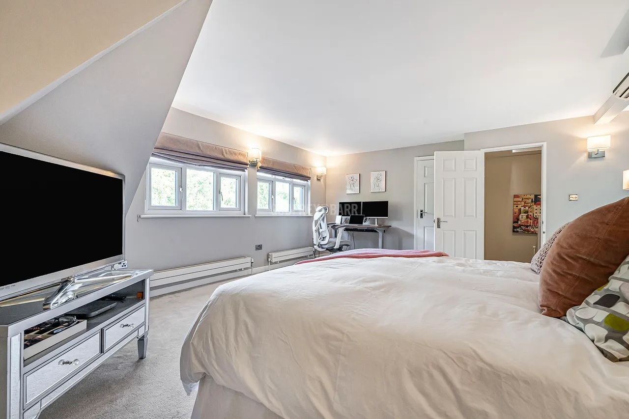 Connaught Drive, Hampstead Garden Suburb, NW11, photo 16