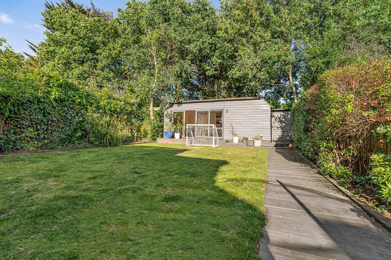 Connaught Drive, Hampstead Garden Suburb, NW11, photo 4