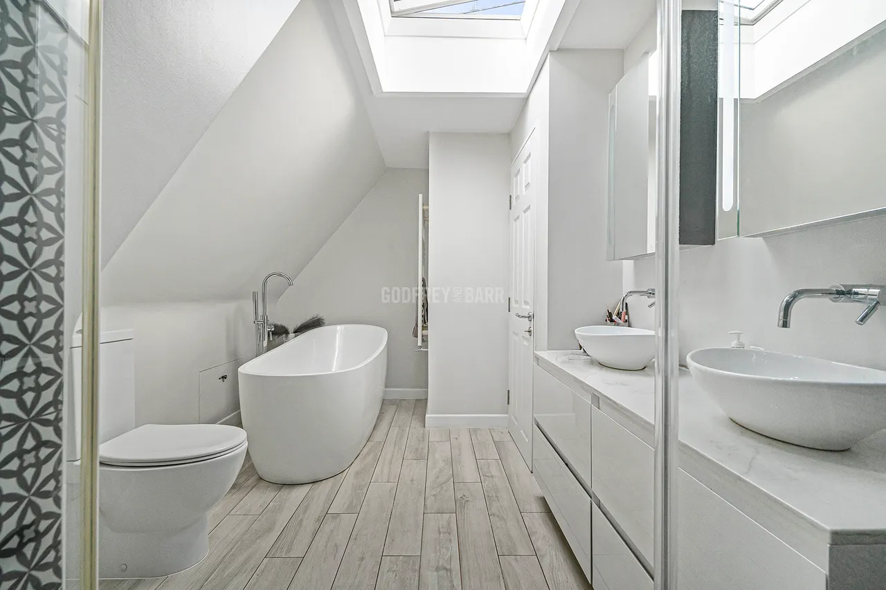 Connaught Drive, Hampstead Garden Suburb, NW11, photo 17