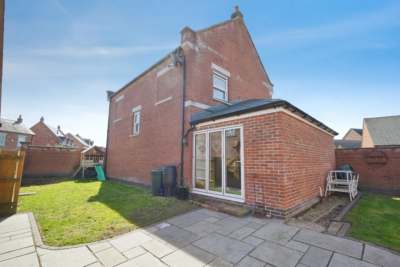 Magnolia Close, Tutbury, DE13, photo 7