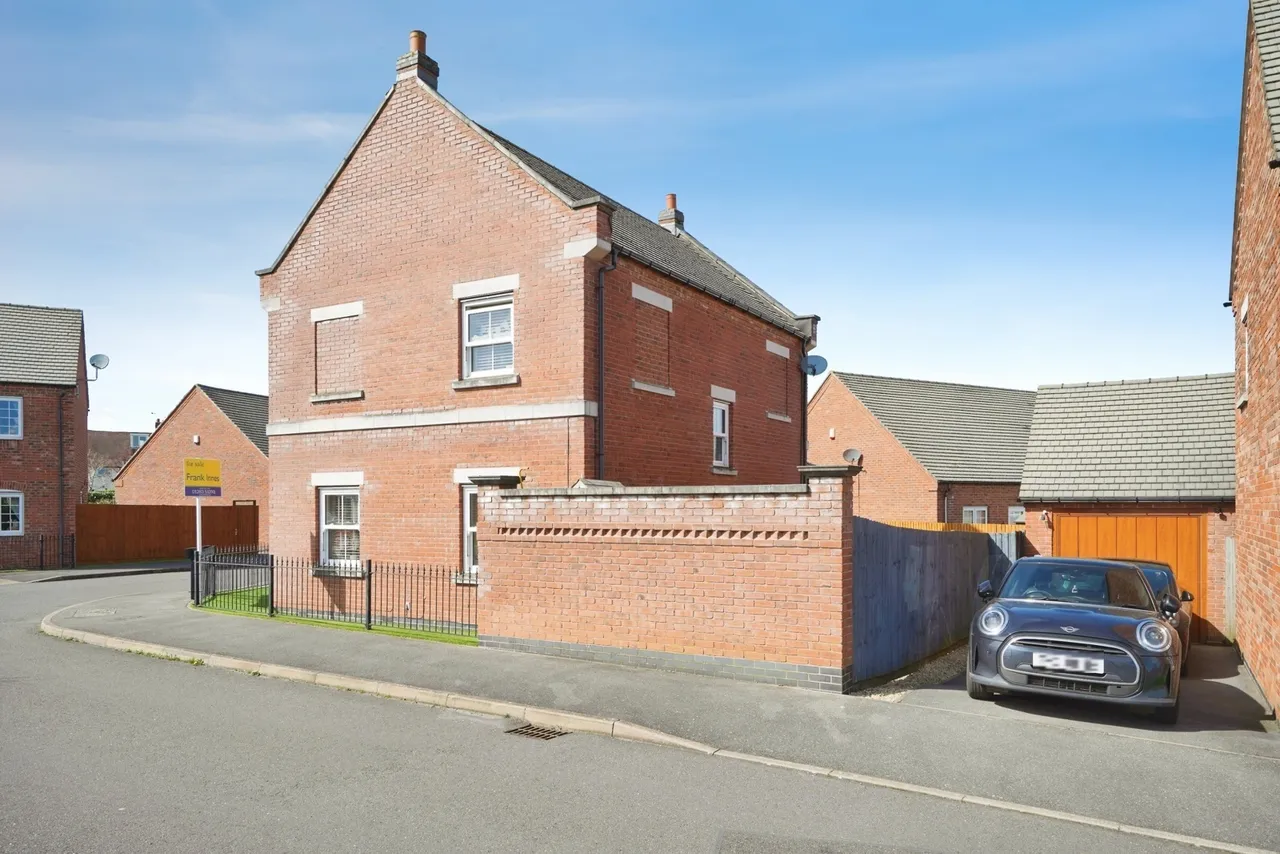 Magnolia Close, Tutbury, DE13, photo 17