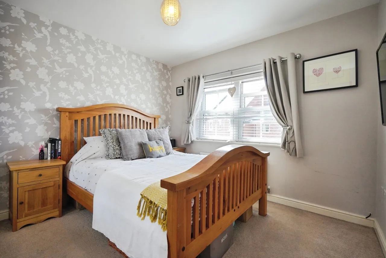 Magnolia Close, Tutbury, DE13, photo 8