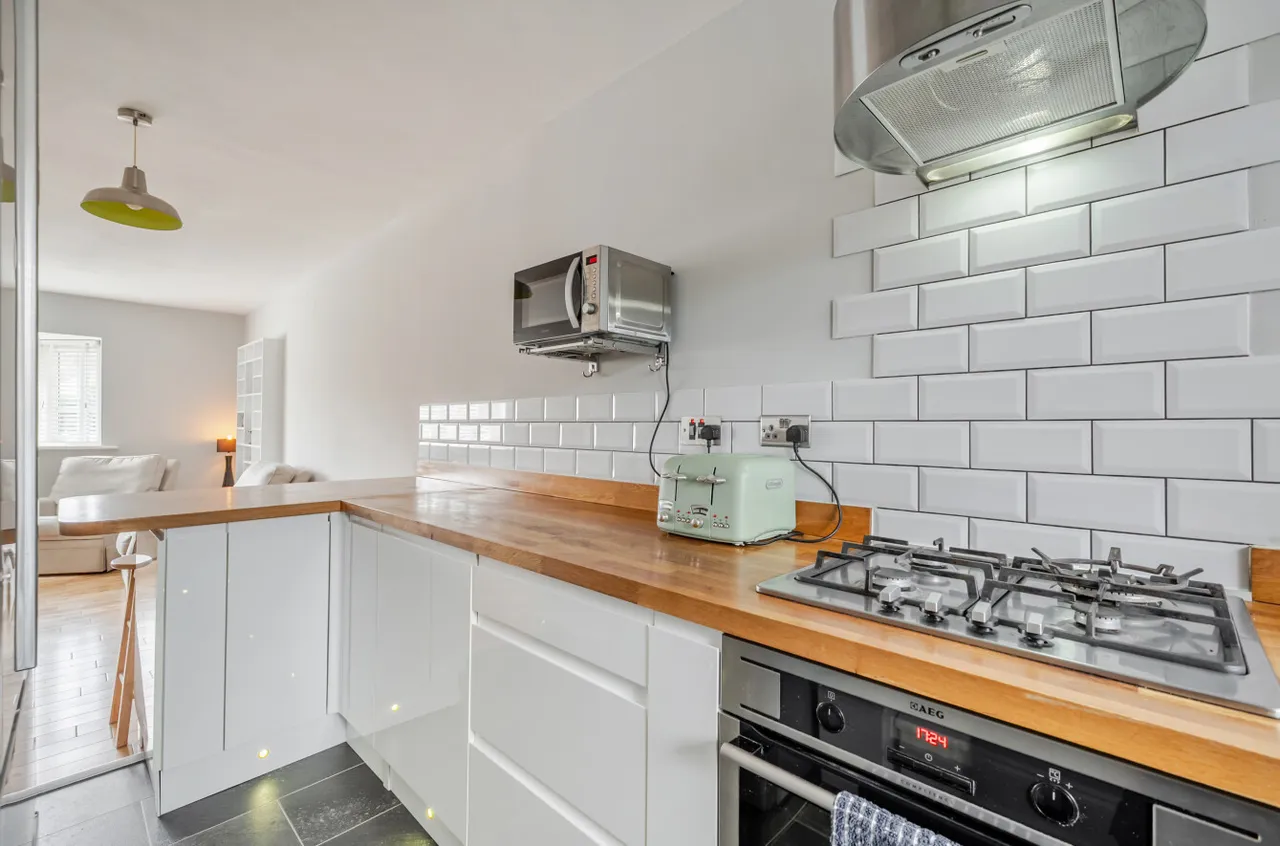 Horsham Road, Findon, BN14, photo 7