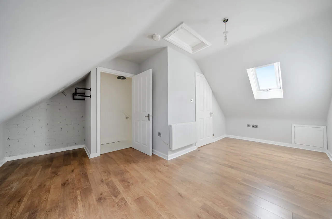 Horsham Road, Findon, BN14, photo 13