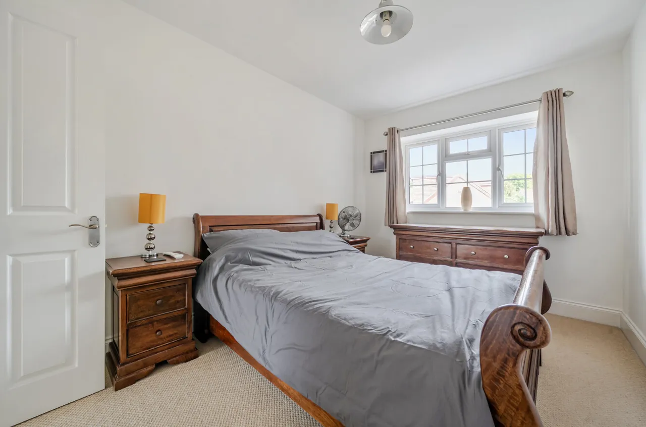 Horsham Road, Findon, BN14, photo 8