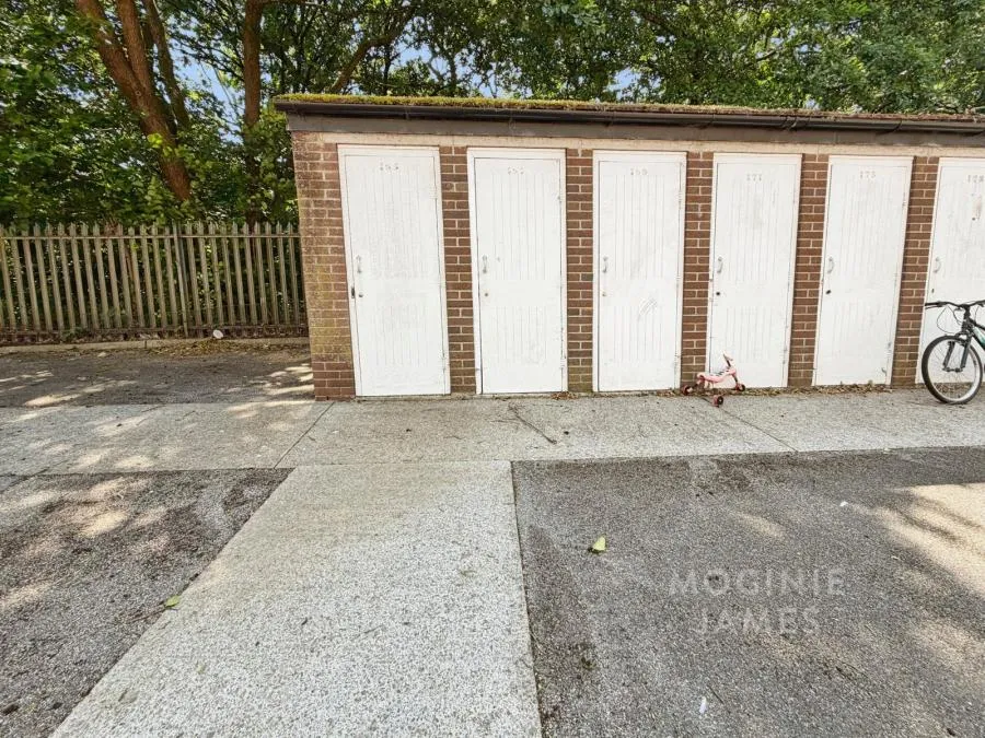 Fishguard Road, Llanishen, CF14, photo 3