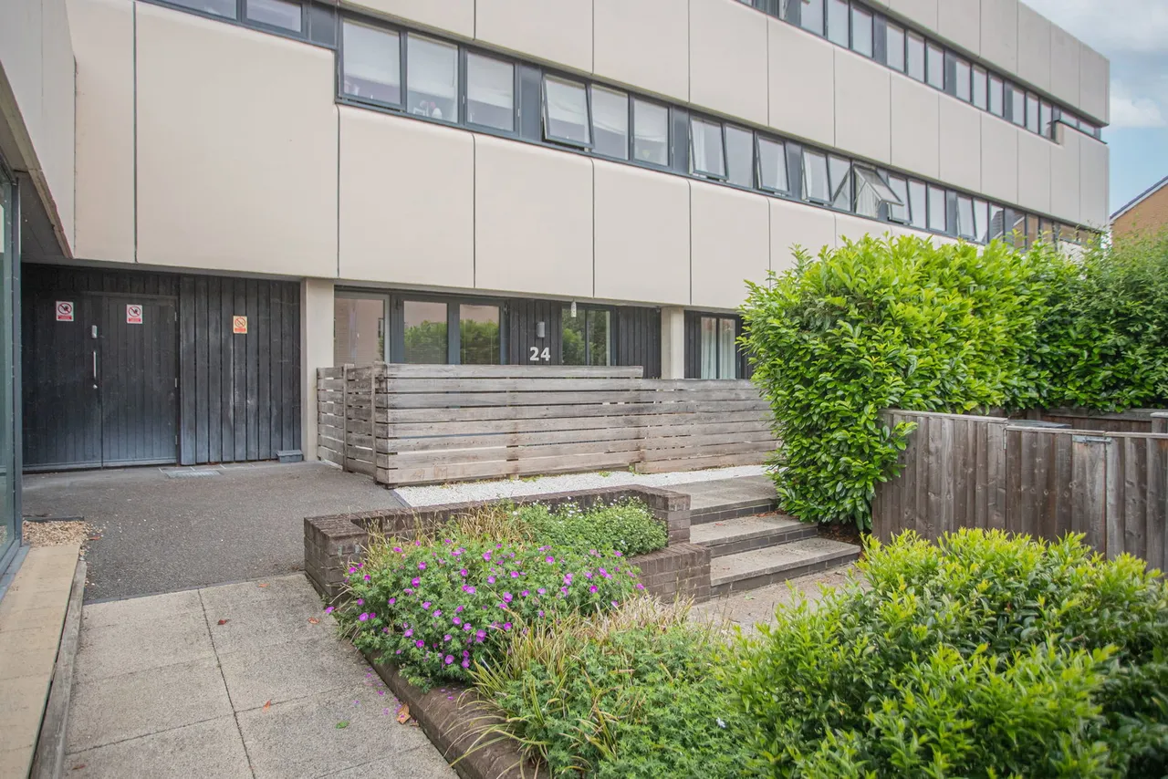 1 bed flat for sale, Cedar Court, Malmesbury
