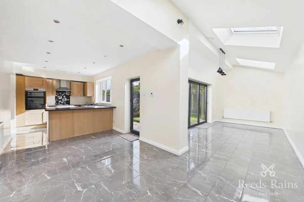 Haughton Close, Woodley, SK6, photo 2