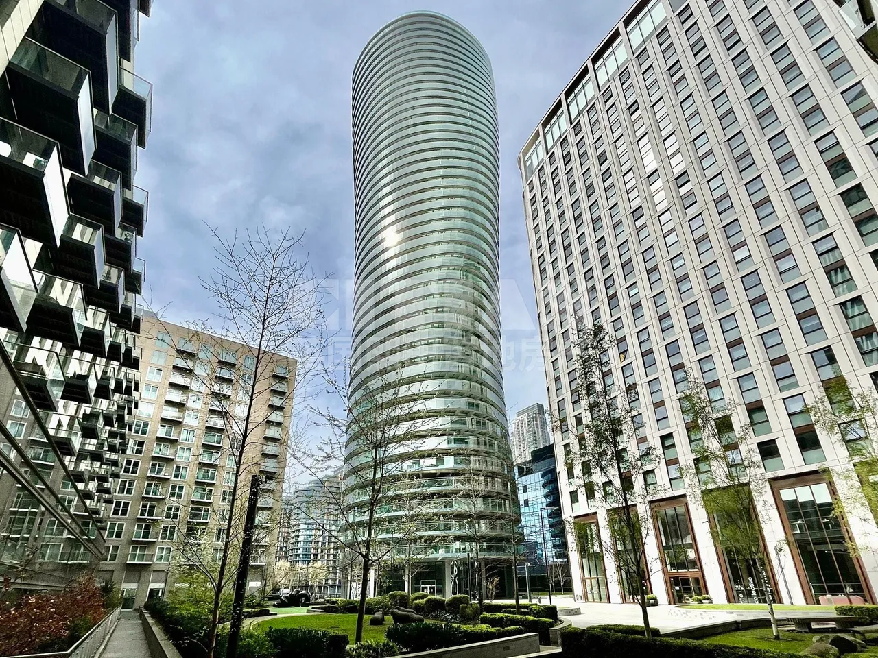 Arena Tower, Crossharbour Plaza, E14, photo 18