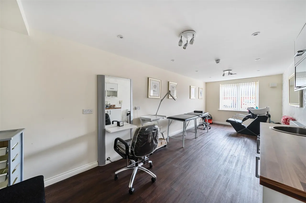 Radwinter Road, Saffron Walden, CB11, photo 11