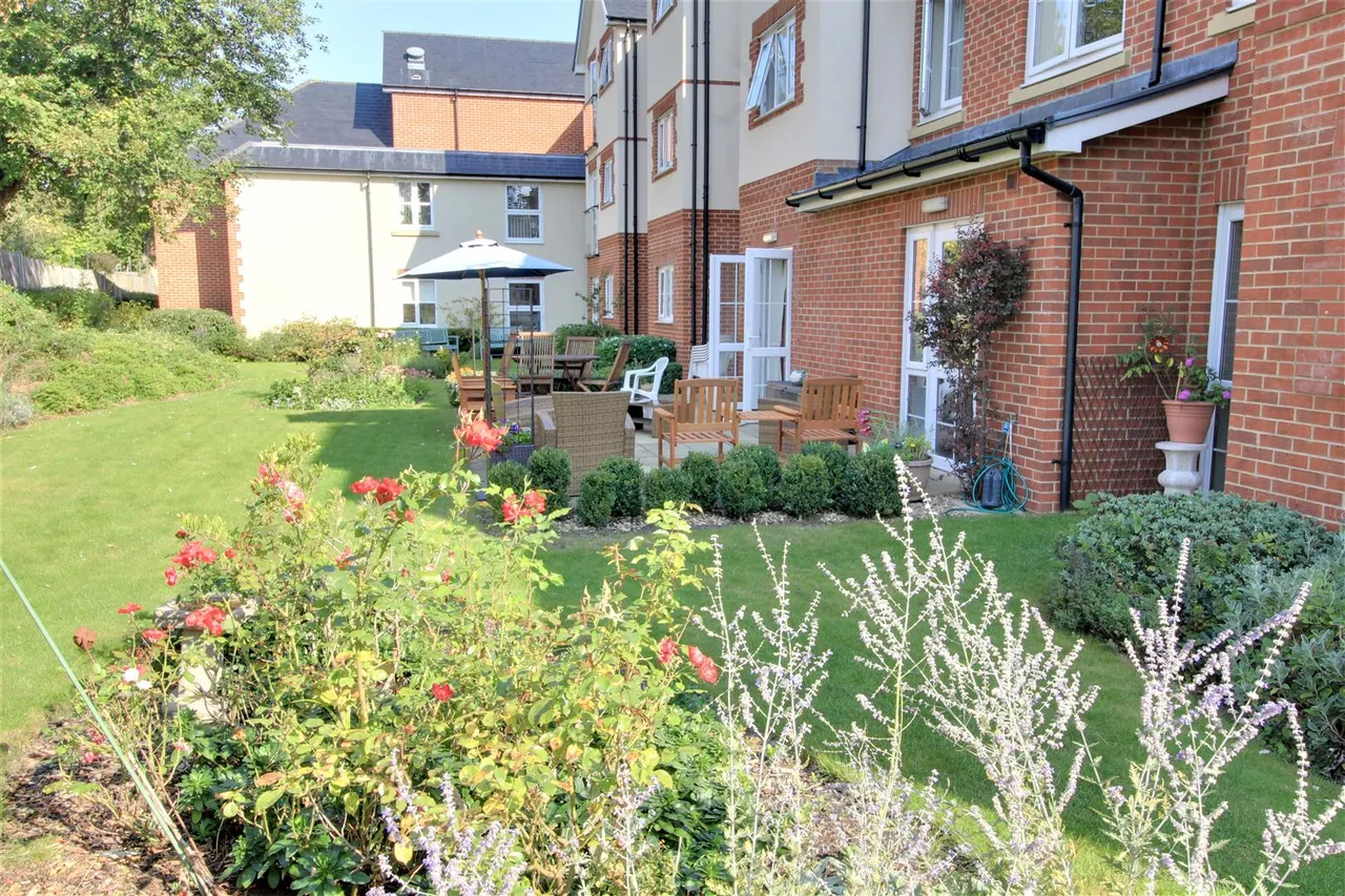 Radwinter Road, Saffron Walden, CB11, photo 10