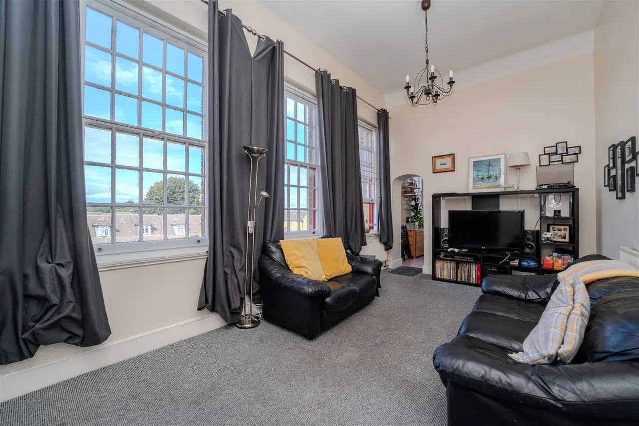 West Park Road, Southall, photo 4