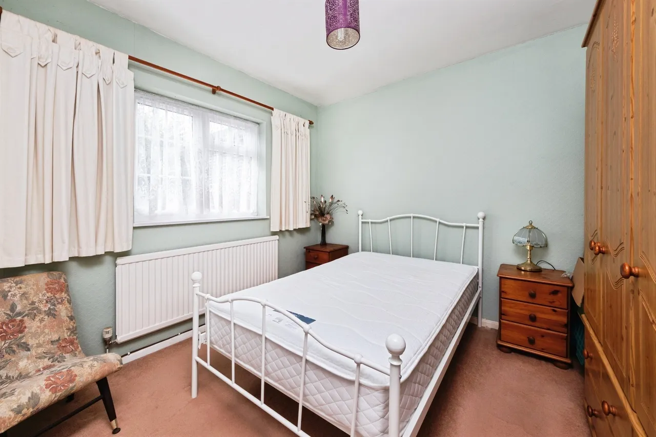 Bicester Road, Twyford, MK18, photo 13