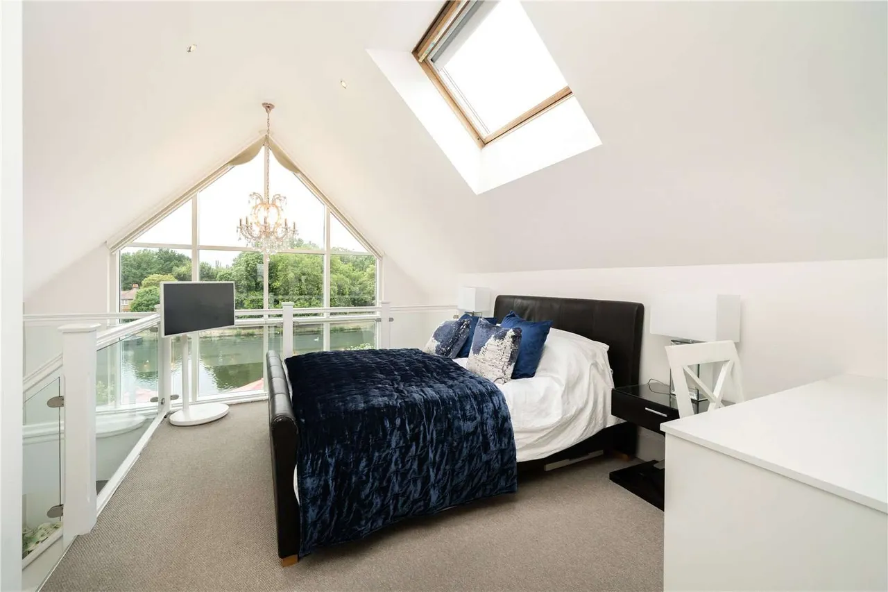 Quayside Walk, Charter Quay, KT1, photo 11