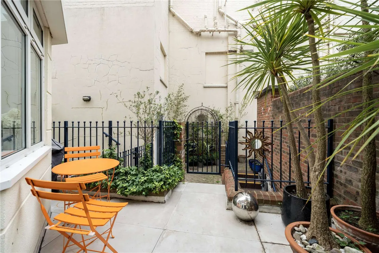 Quayside Walk, Charter Quay, KT1, photo 13