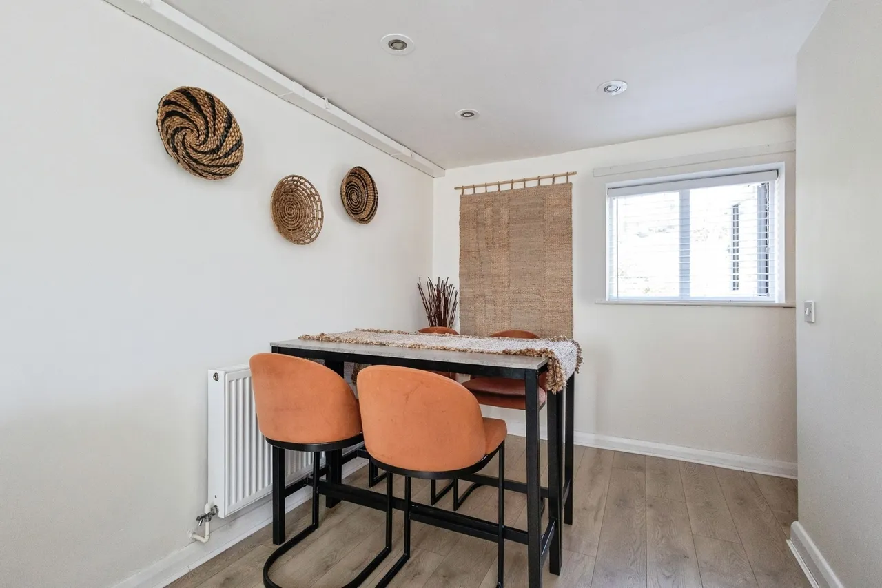 Stamford Street, Mossley, Ashton-under-Lyne, Greater Manchester, OL5, photo 7