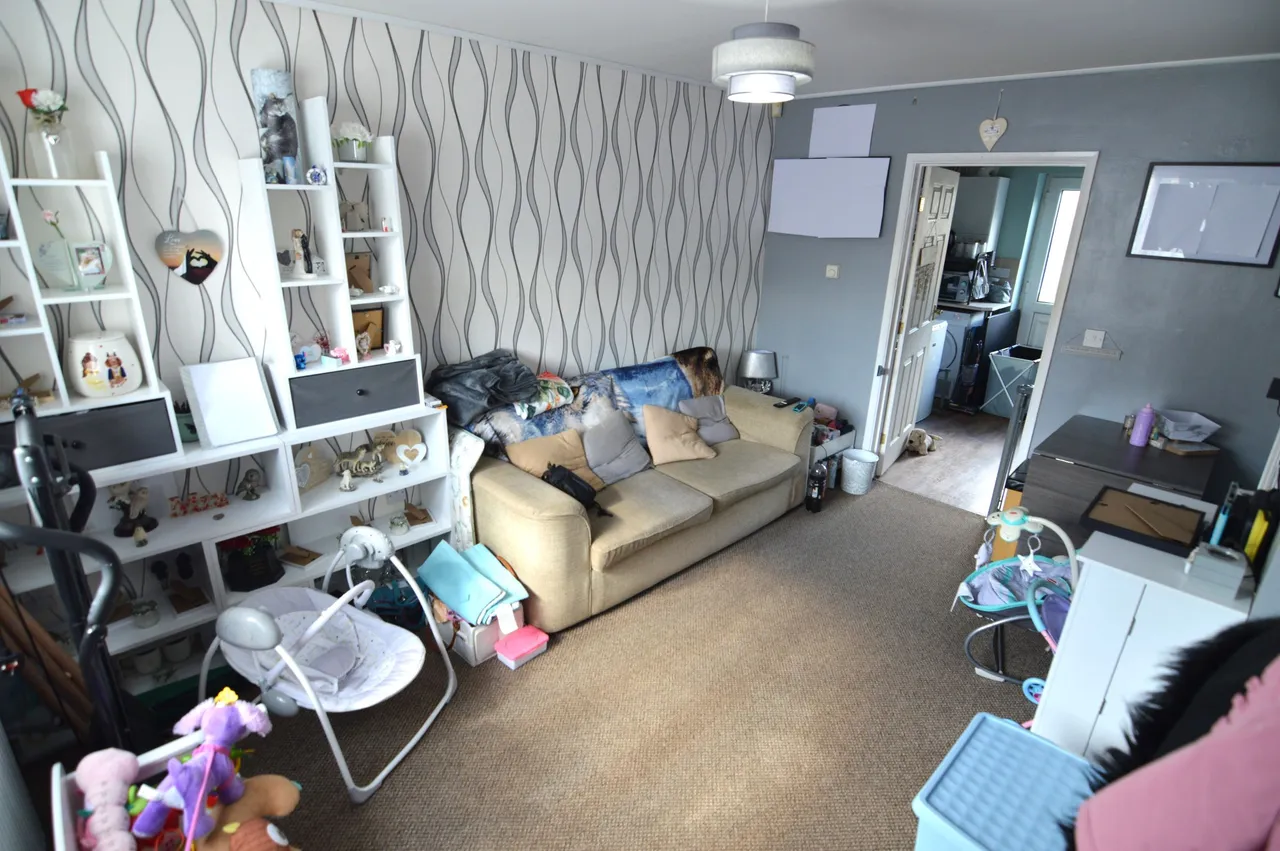 Kingsgate, Grimsby, Lincolnshire, DN32 8GA, photo 2