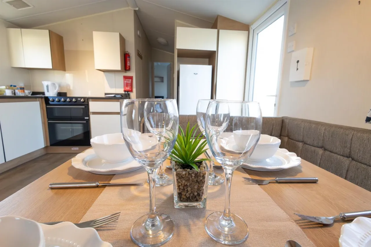Willerby Mistral, Minster On Sea, ME12, photo 5