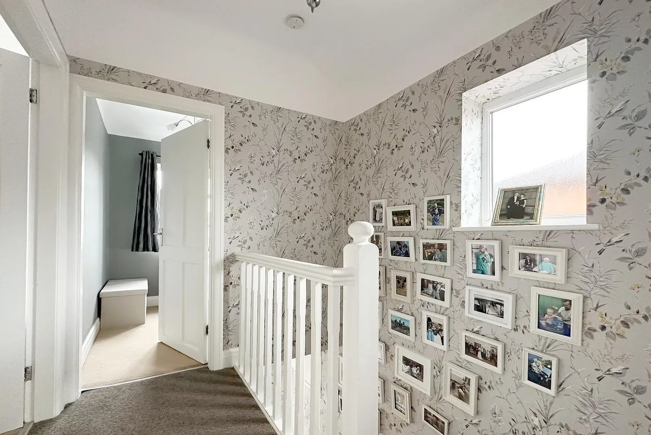 Perry Road, Timperley, Cheshire WA15 7SU, photo 22
