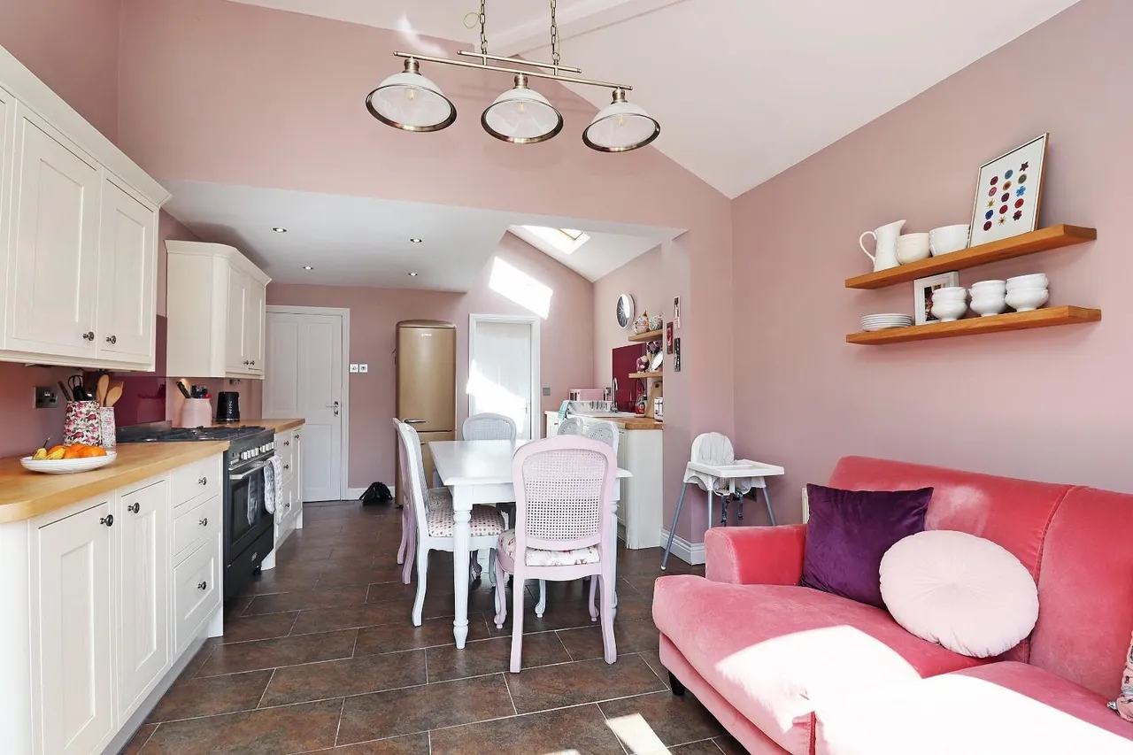 Perry Road, Timperley, Cheshire WA15 7SU, photo 18