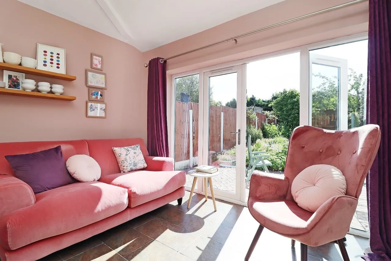 Perry Road, Timperley, Cheshire WA15 7SU, photo 16