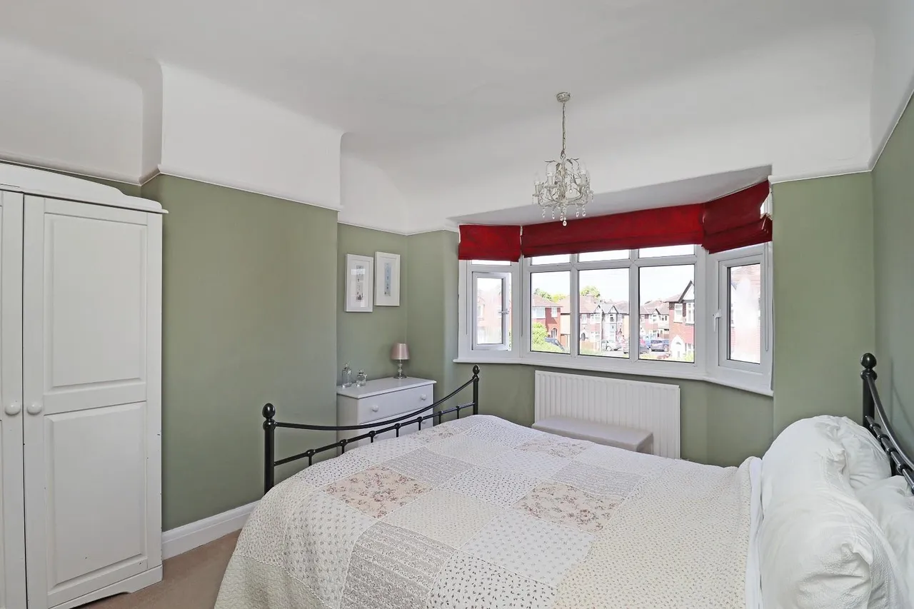 Perry Road, Timperley, Cheshire WA15 7SU, photo 11
