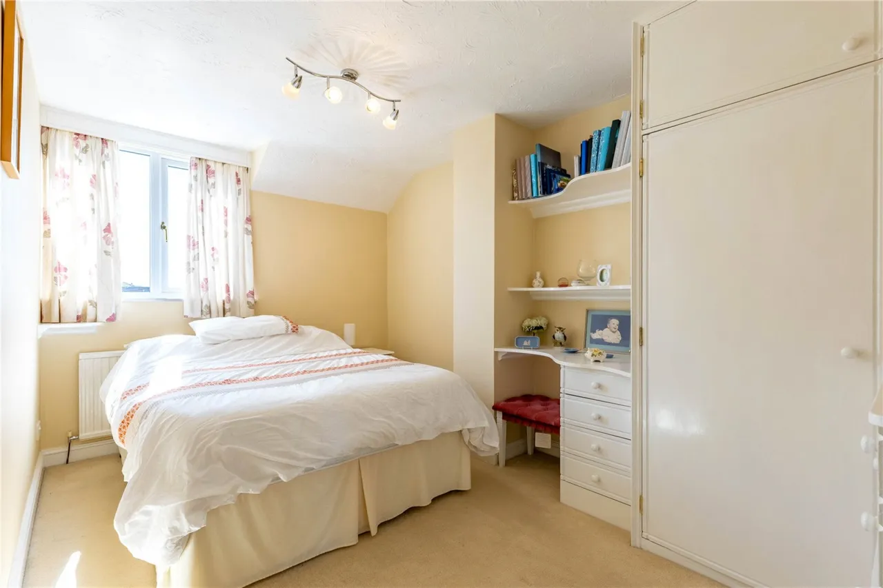 Rose Way, Cirencester, GL7, photo 7