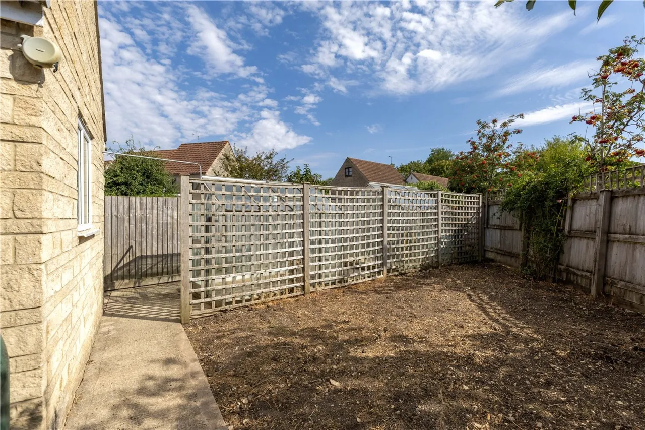 Rose Way, Cirencester, GL7, photo 13