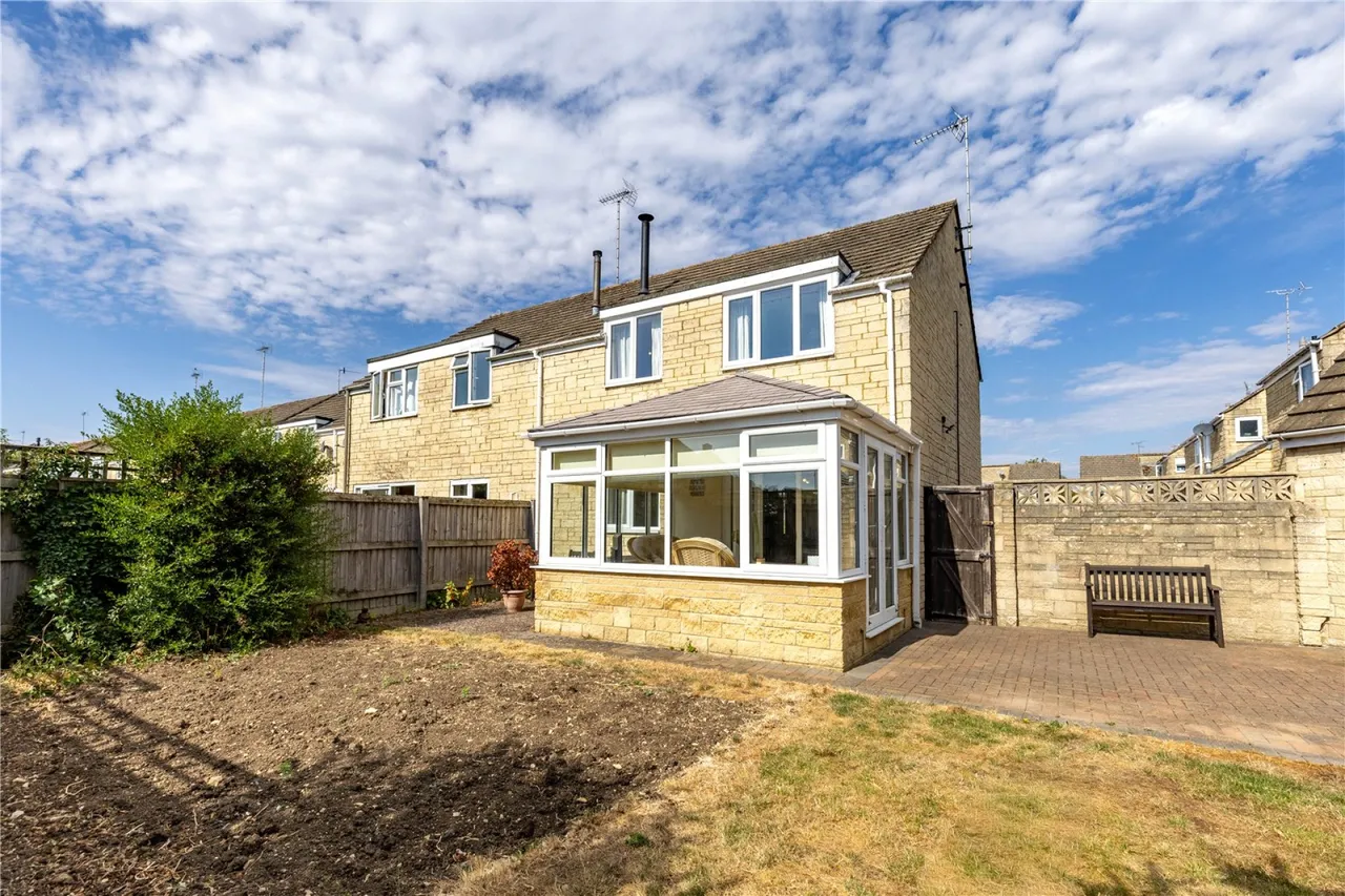 Rose Way, Cirencester, GL7, photo 11