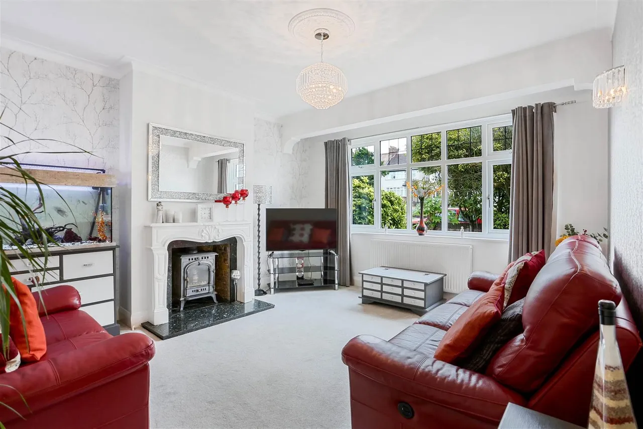 Winkworth Road, Banstead, Surrey, SM7 2JW, photo 4