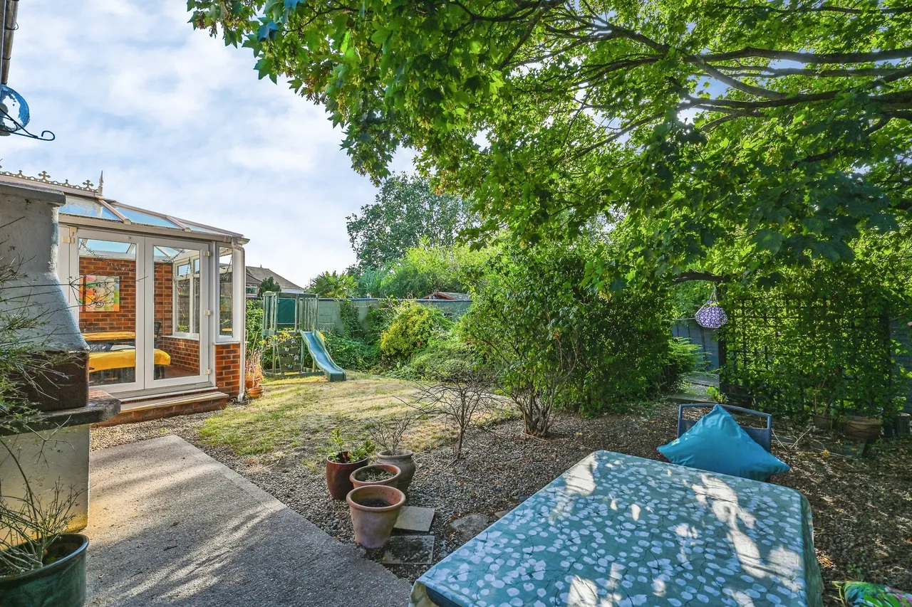 South Parkway, Leeds, LS14, photo 27
