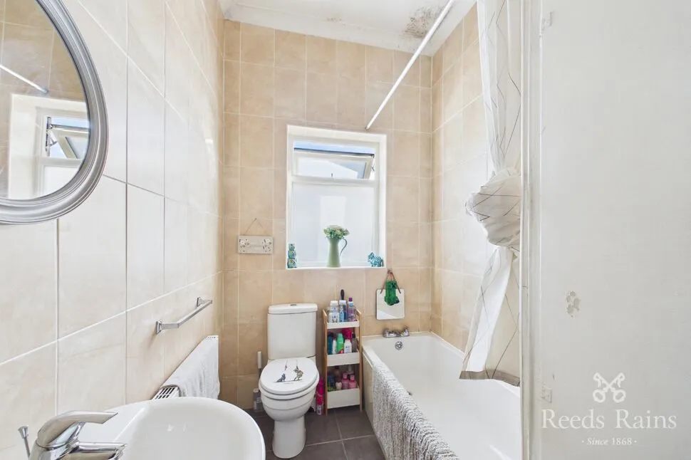 Cross Street, Horbury, WF4, photo 9