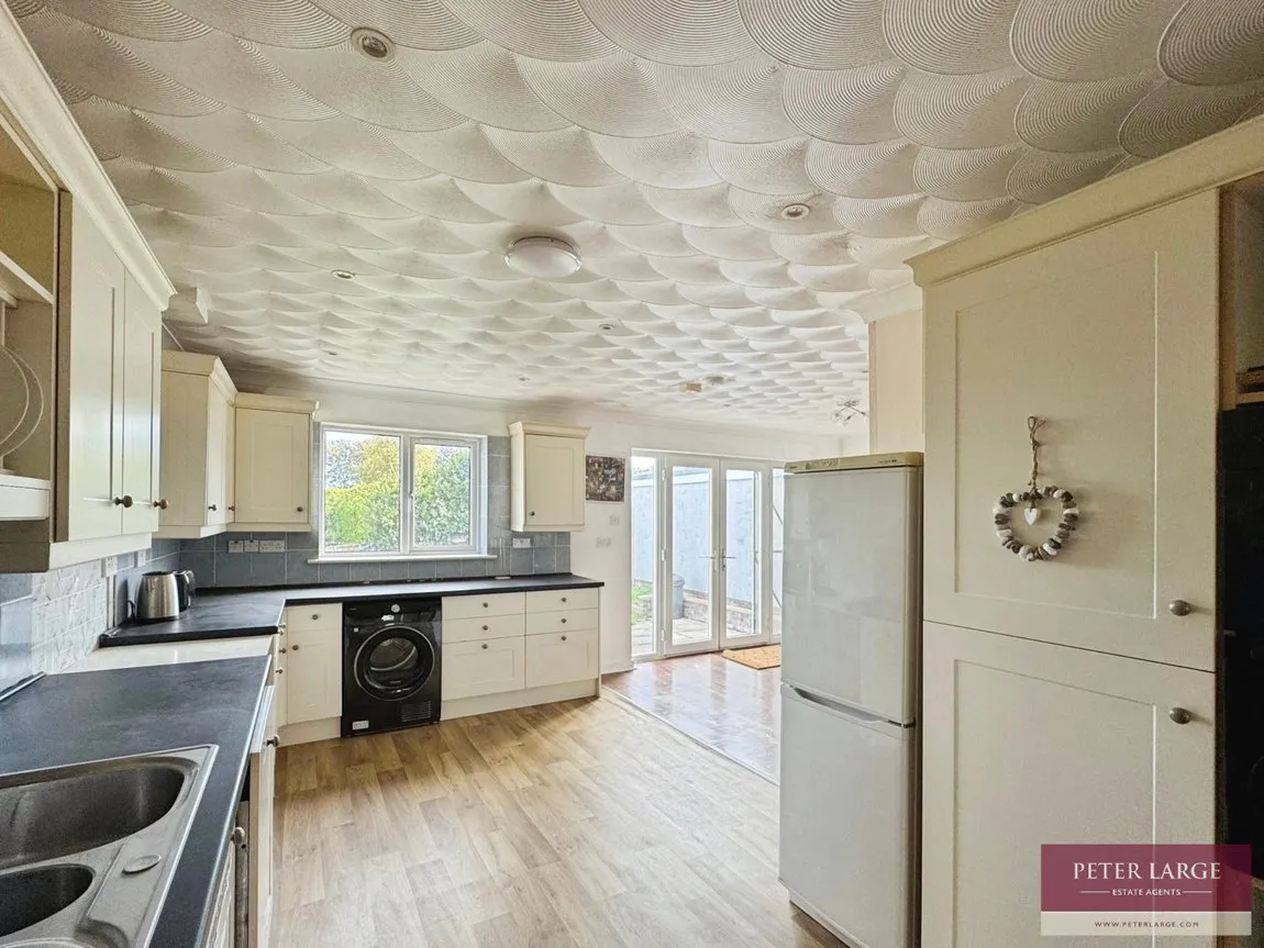 Ffordd Onnen, Prestatyn, LL19, photo 7