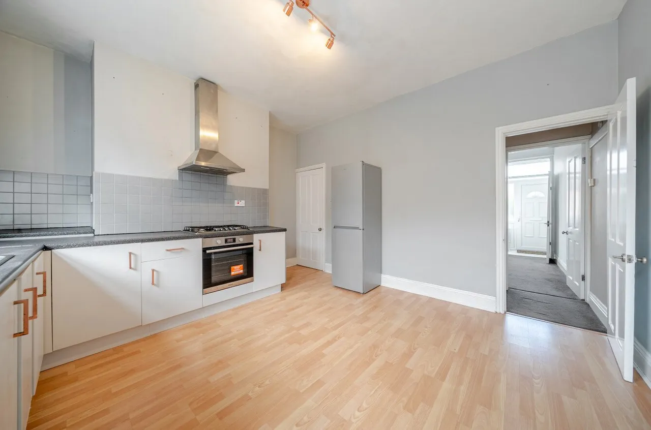 Croft Street, Farsley, LS28, photo 5