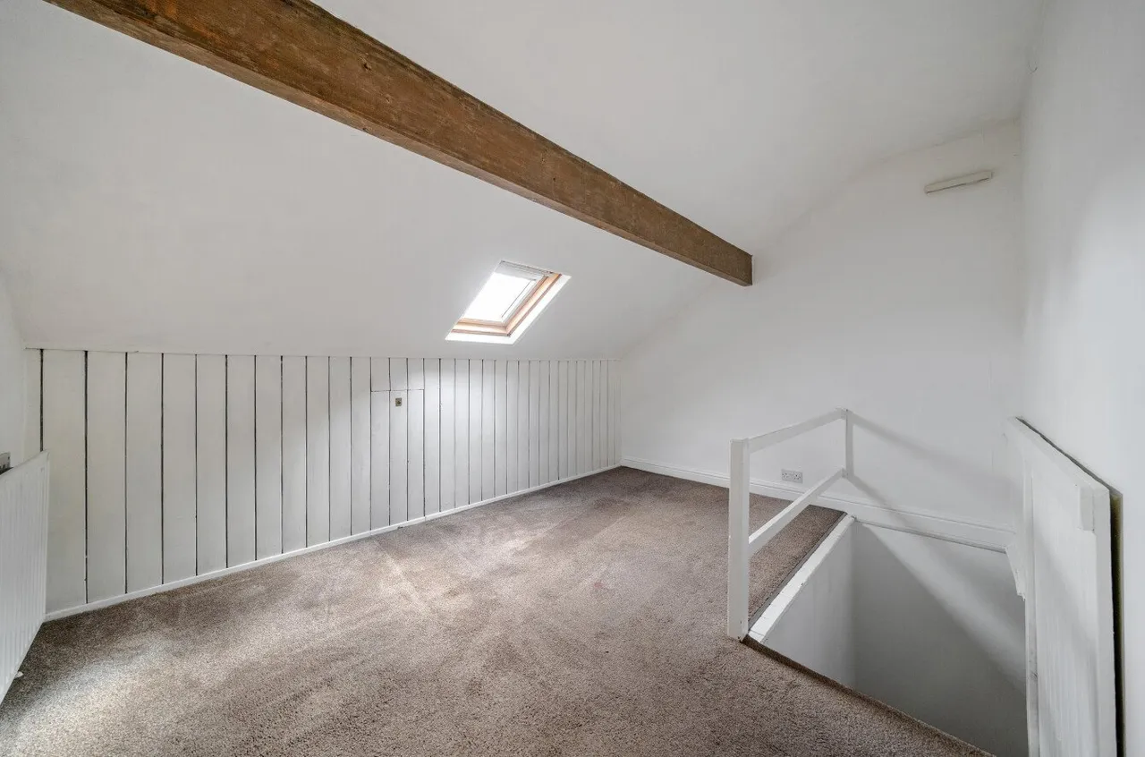 Croft Street, Farsley, LS28, photo 15