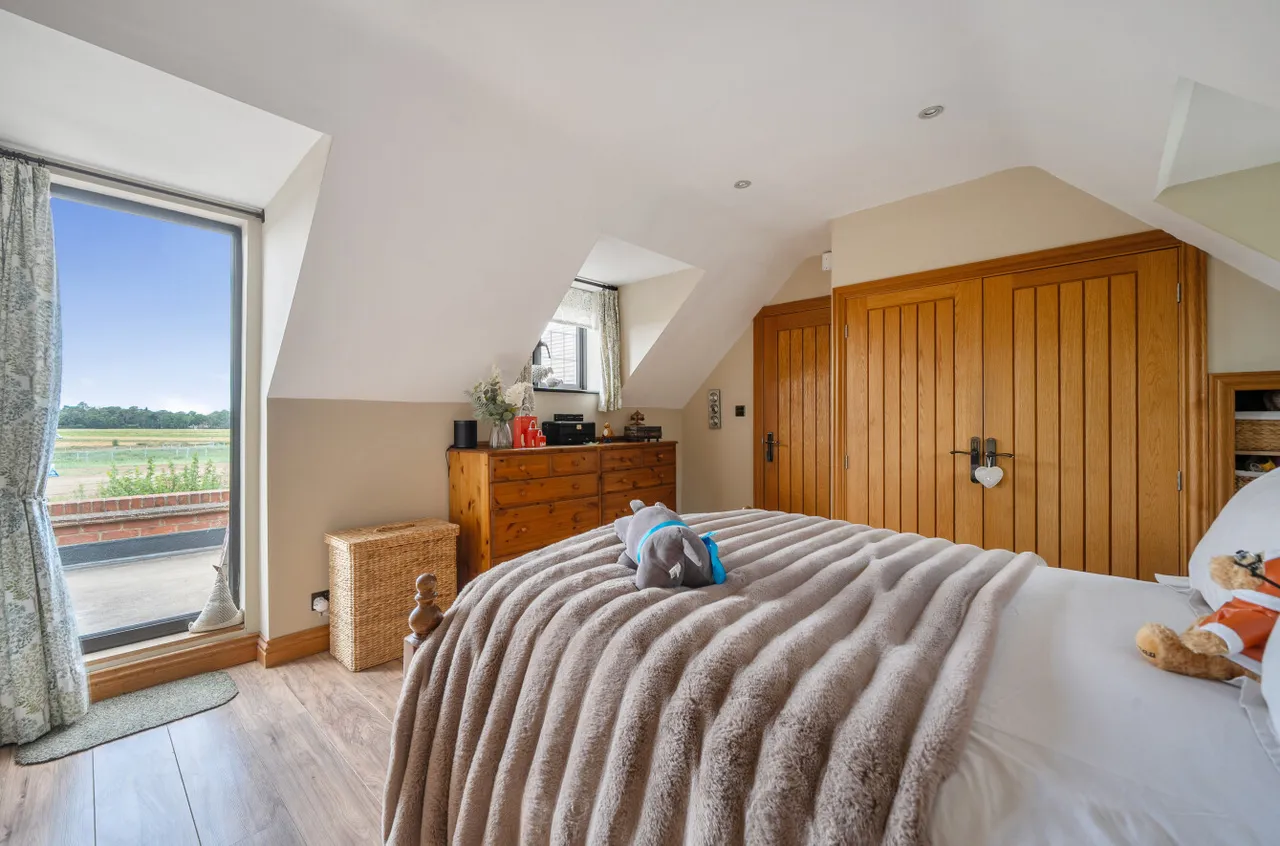 Heathlands Road, Wokingham, Berkshire, RG40 3AH, photo 13
