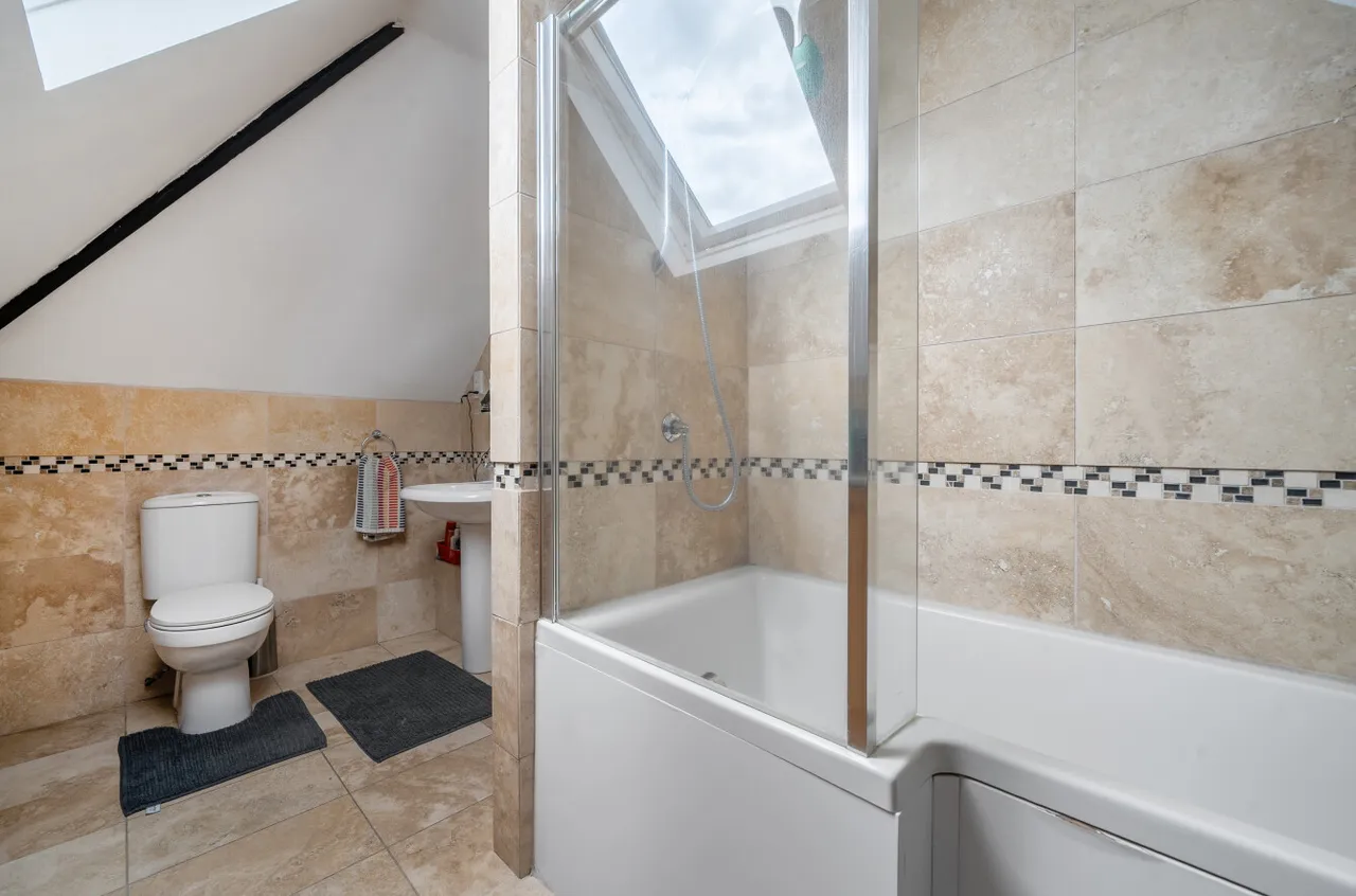 Heathlands Road, Wokingham, Berkshire, RG40 3AH, photo 17
