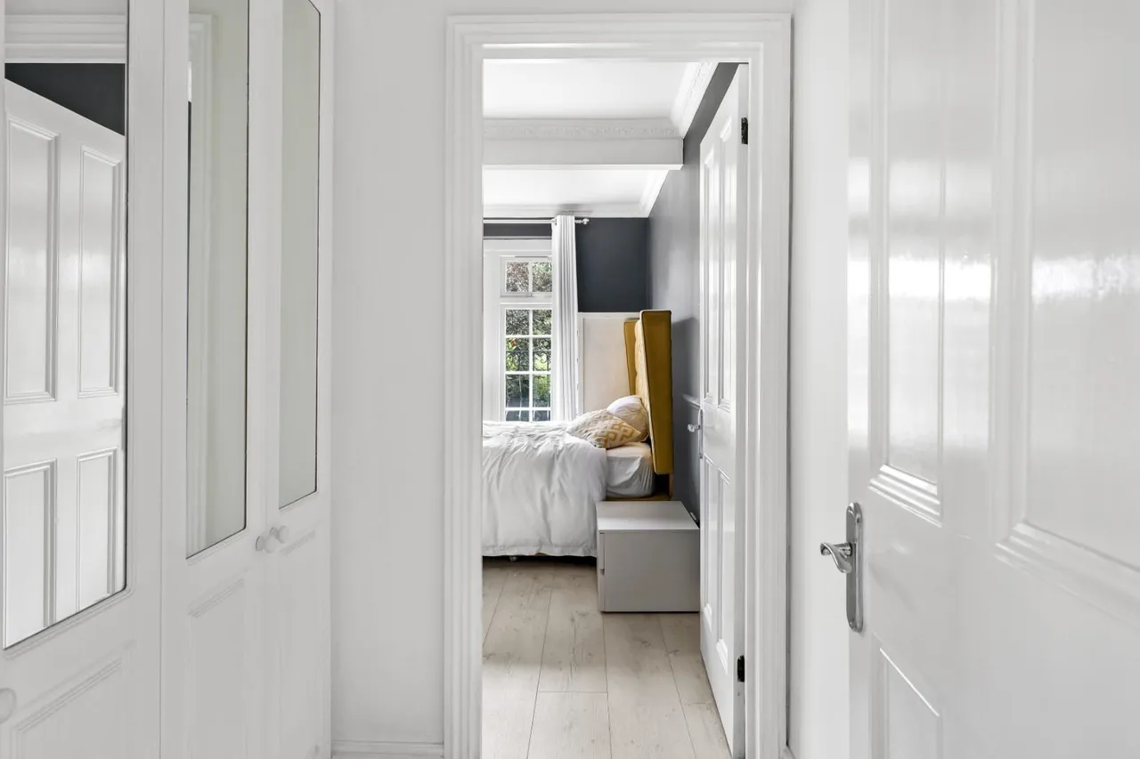 Forest Edge, Buckhurst Hill, IG9 5AE, photo 6