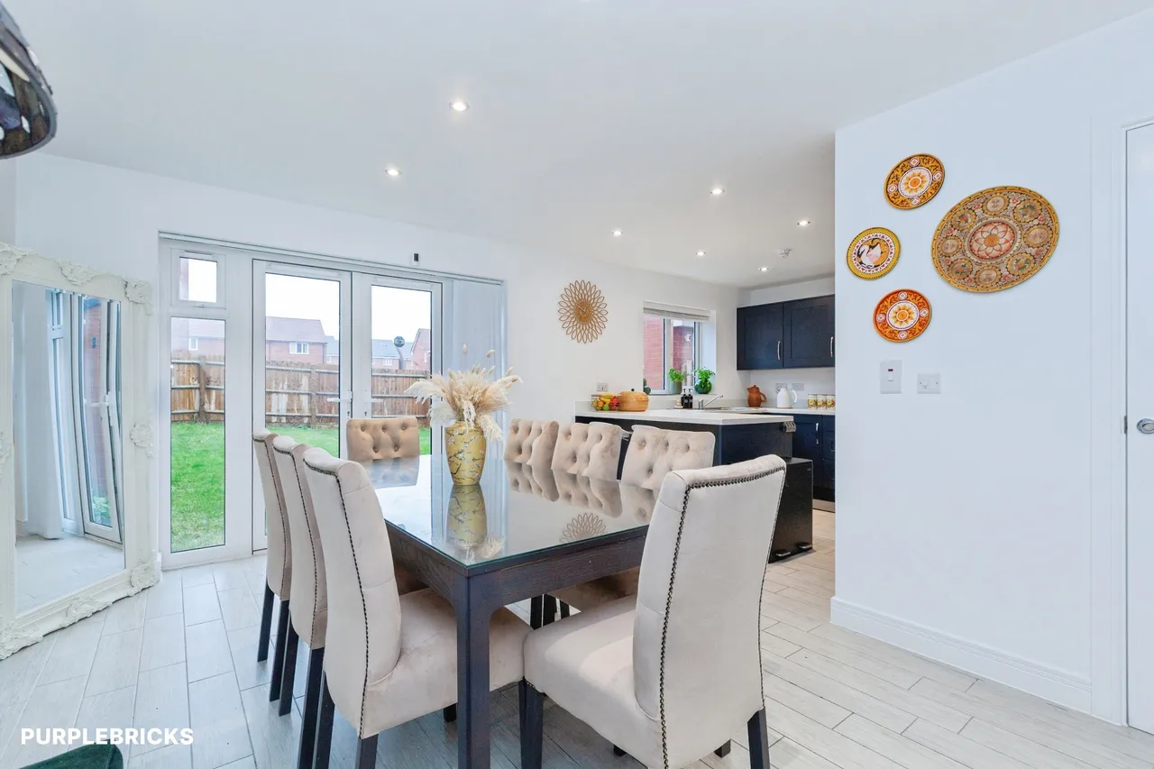 Abbots Drive, Leicester, LE2, photo 3