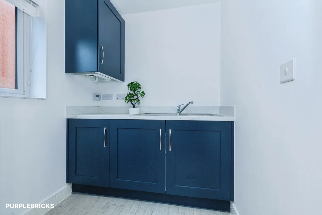 Abbots Drive, Leicester, LE2, photo 8