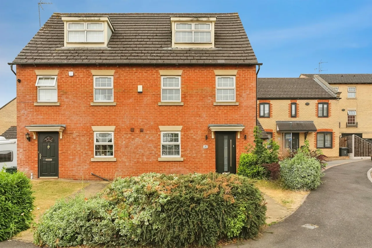 Park Crescent, Bolton-Upon-Dearne, S63, photo 20