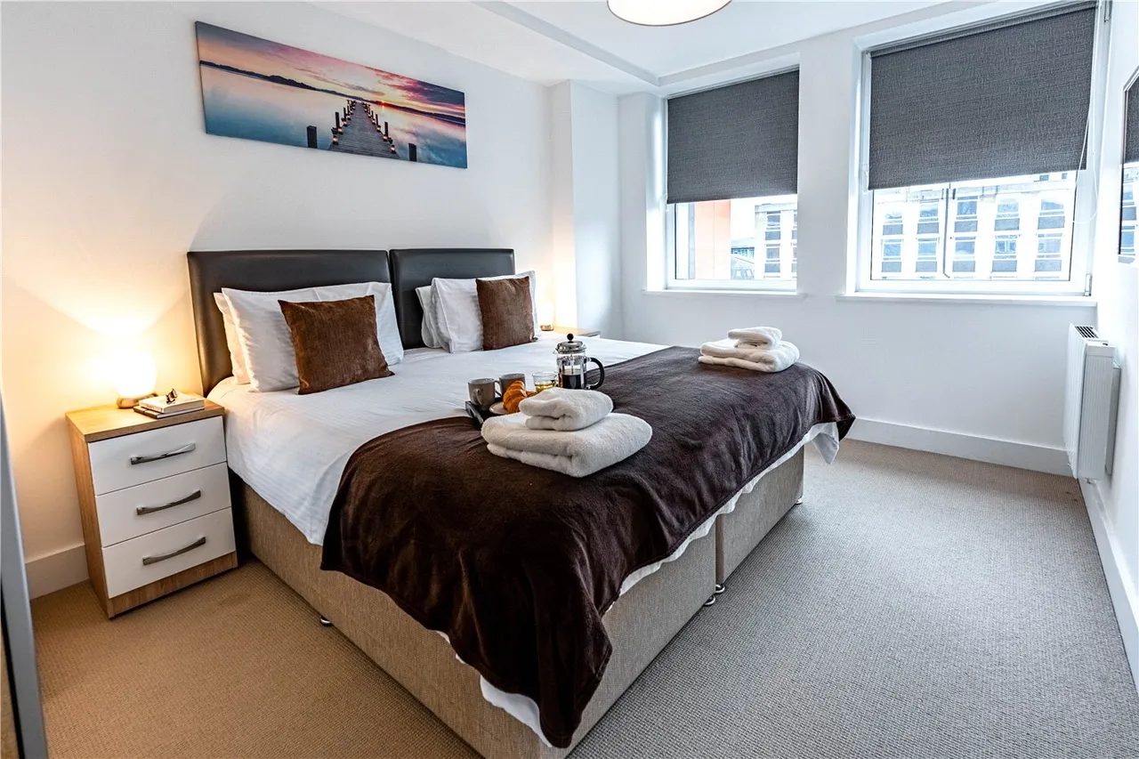 Sussex House, The Forbury, Reading, Berkshire, RG1, photo 11