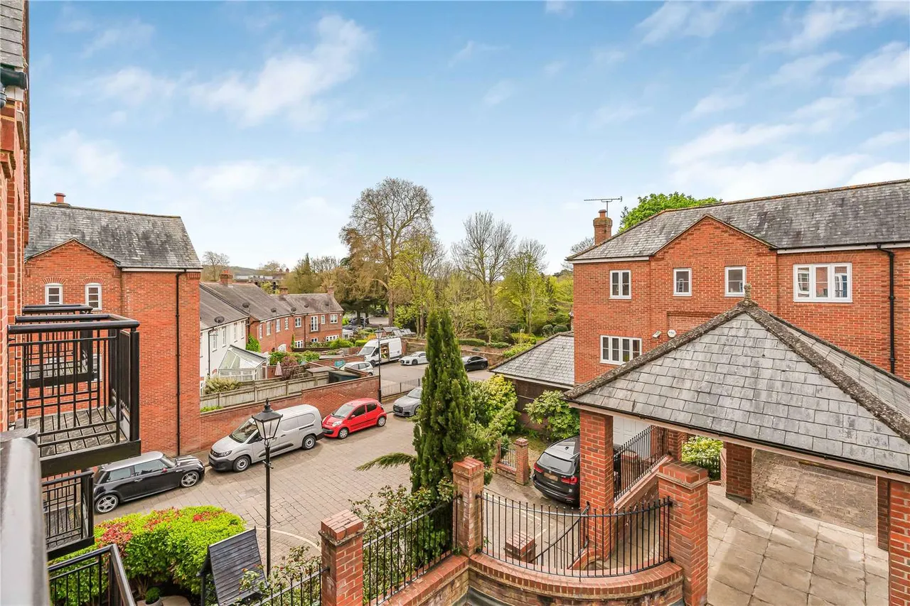 Malthouse Way, Marlow, SL7, photo 14