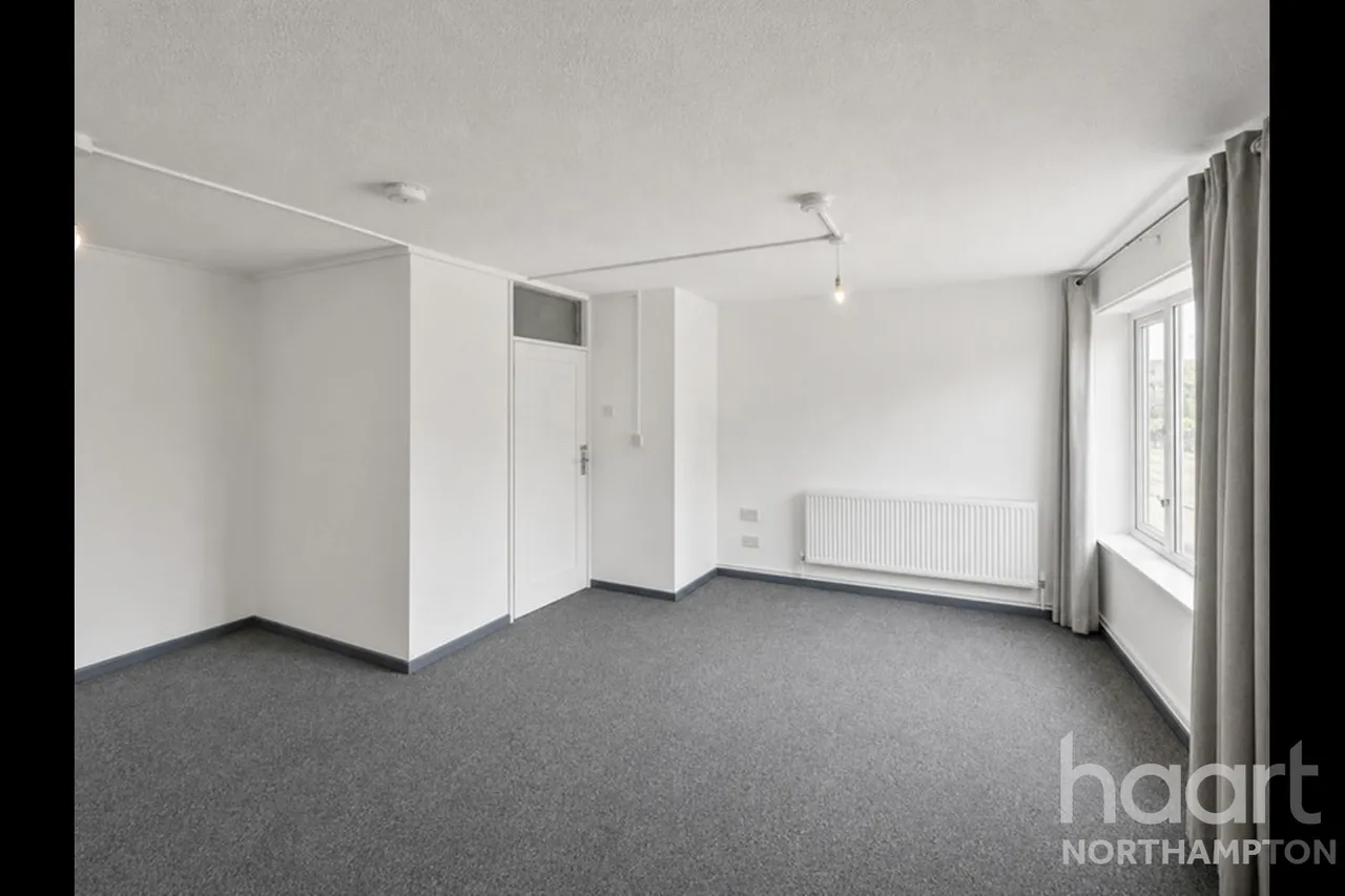 Cliftonville Court, Northampton, NN1, photo 5