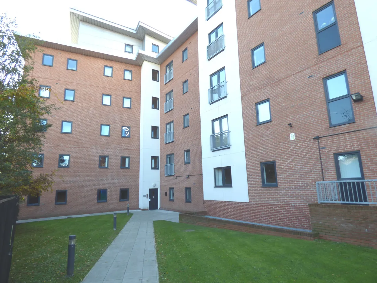 2 bed flat for sale, Light Buildings, Lumen Court, PR1