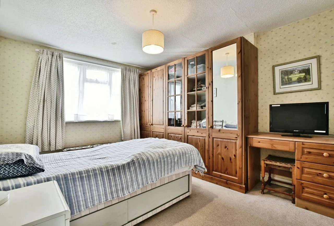 Lynton Drive, High Lane, Stockport, Greater Manchester, SK6, photo 6